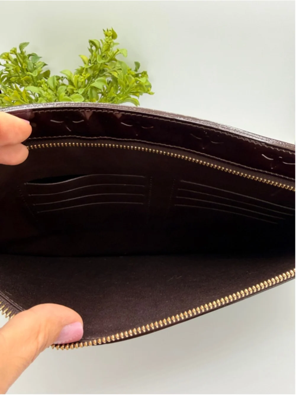 Louis Vuitton Clutch or Pouch GM - Picture 8 of 8